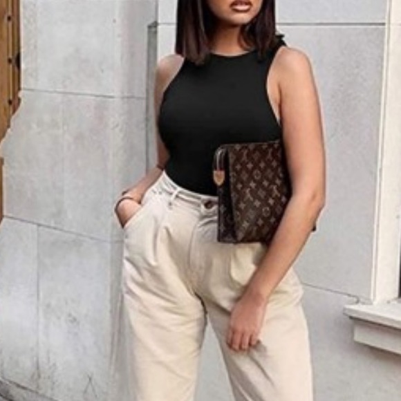 REORIA Tops - TWO Women’s Sexy Sleeveless Racer Back Tank Tops Halter Neck Crop Tops.